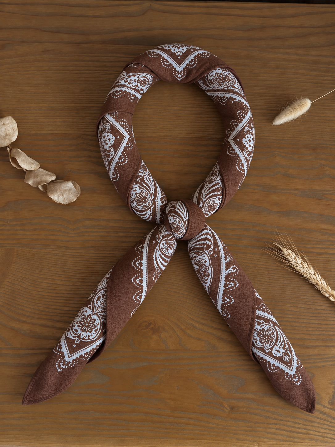 Foulard marron doux