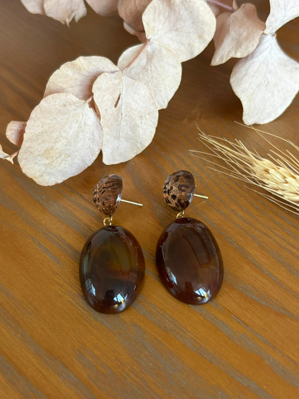 Boucles d’oreilles résine chic